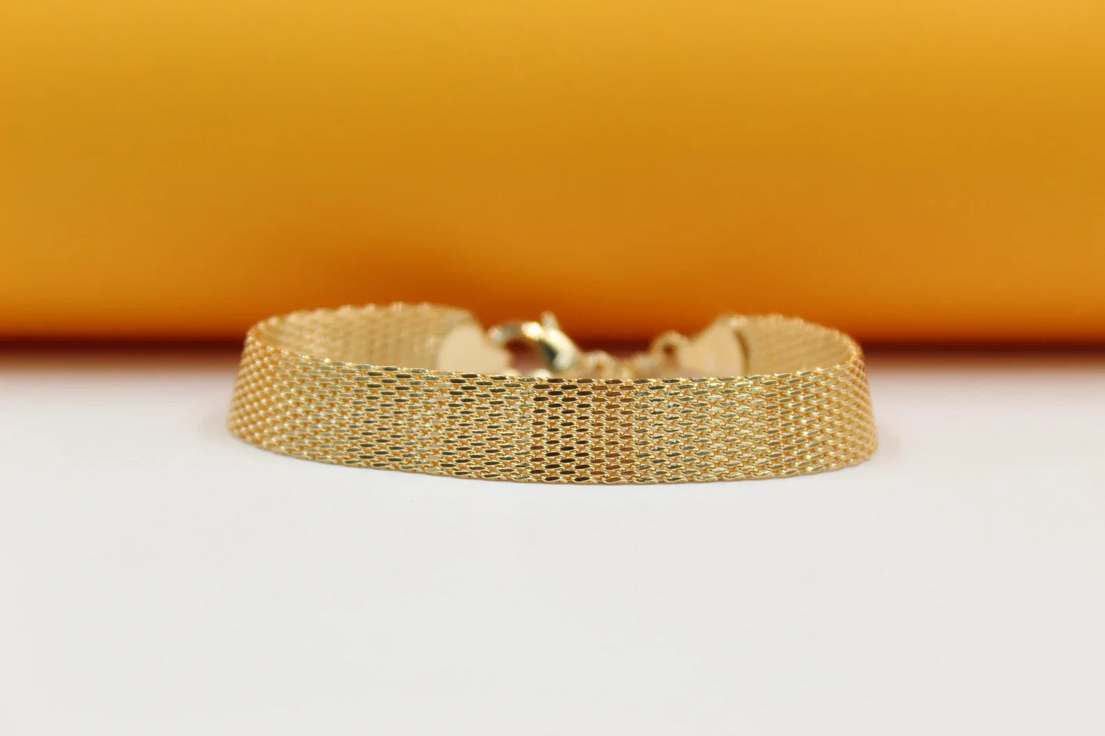 Gold Designed Mesh Link Bracelet (I143)